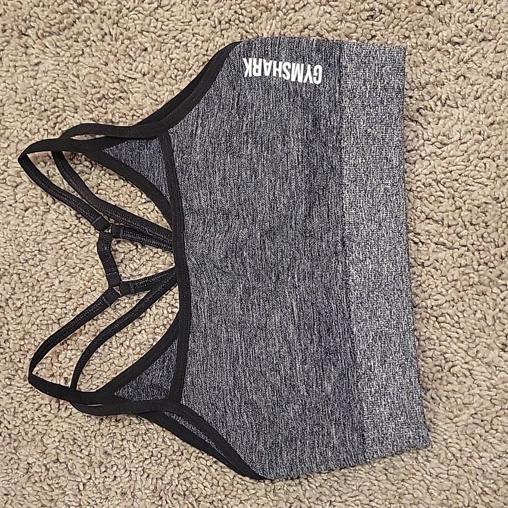 Gymshark Adapt Seamless Sports Bra size xs Black Marl